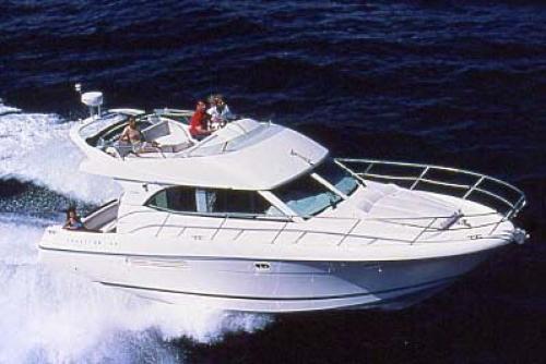 Jeanneau Prestige 36 Fly Außenansicht