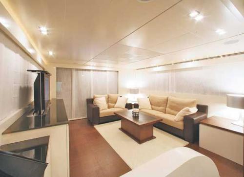 Astondoa 72 GLX Innenansicht