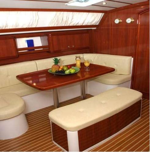 Ocean Star 48.1 Innenansicht