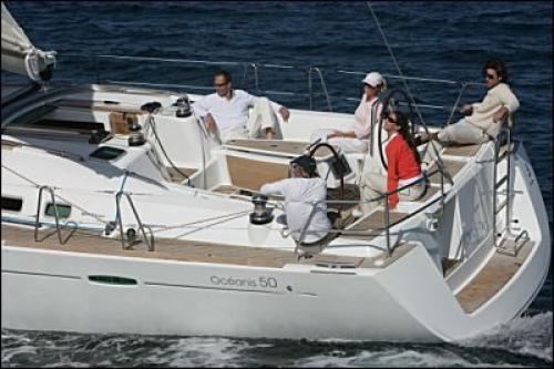 Oceanis 50 Außenansicht