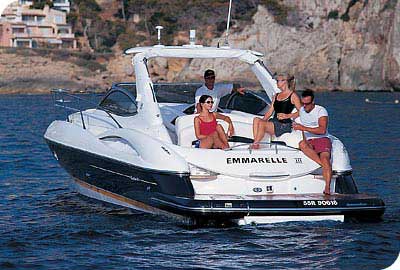 Superhawk 40 Außenansicht