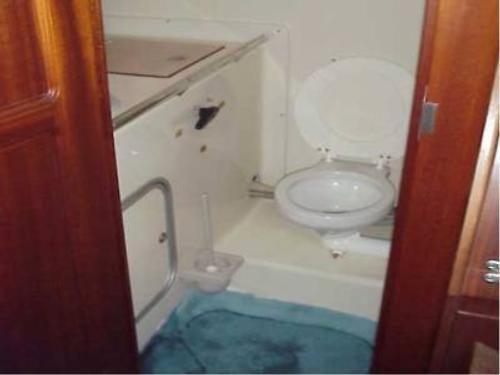 Bavaria 350 Innenansicht