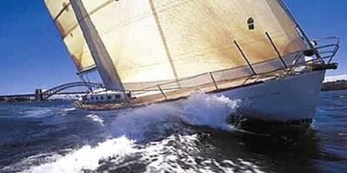 First 47.7 Sport Außenansicht