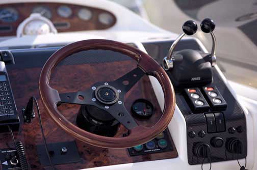 Princess V42 Außenansicht