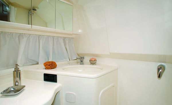 Fiart 38 Innenansicht