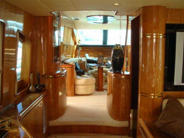 Elegance 76 Innenansicht