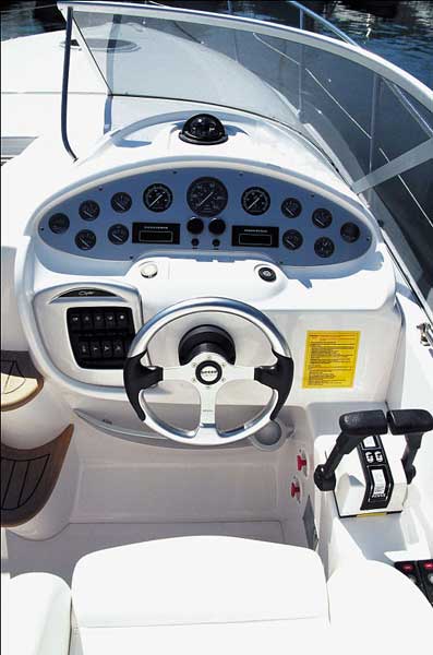 Sessa C30 Außenansicht