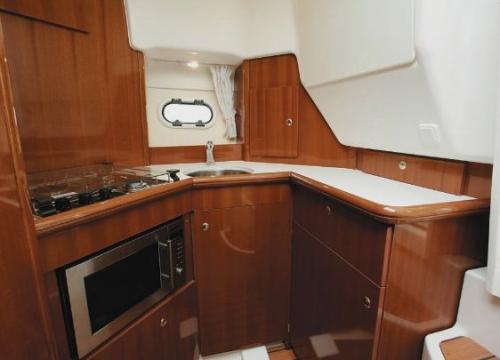 Prestige 32 Fly Innenansicht