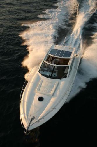 Absolute 52 Coupe Außenansicht