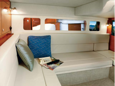 Sea Ray 355 Sundancer Innenansicht