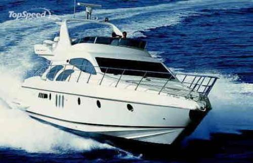 Azimut 62 S Außenansicht