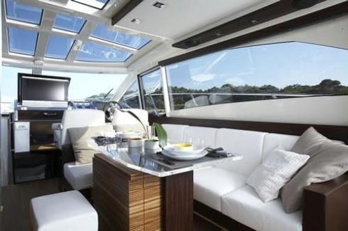 Absolute 52 Innenansicht