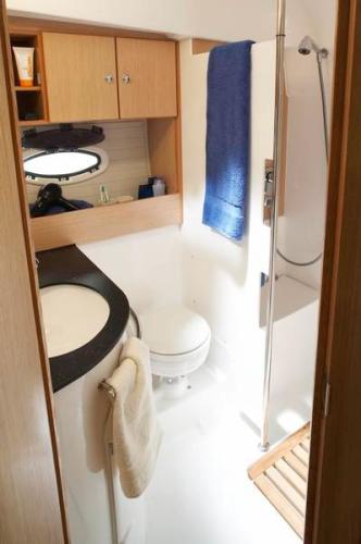 Bavaria 37 Sport High-Line Innenansicht