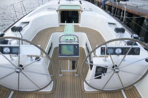 Hanse 461 Außenansicht