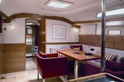 Hanse 461 Innenansicht