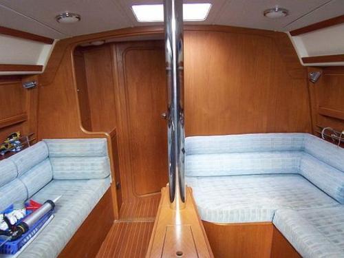 Moody 38 1990 Innenansicht