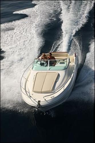 Leader 805 Außenansicht