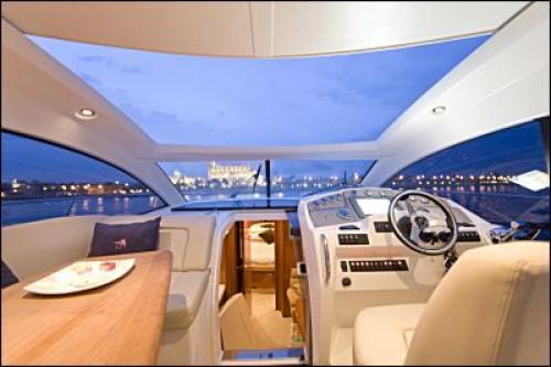 Prestige 38S HT Außenansicht