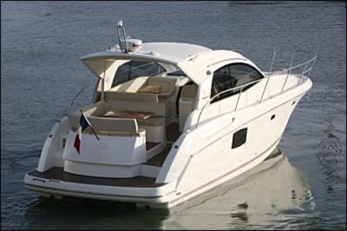 Prestige 38S HT Außenansicht