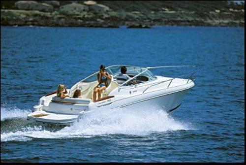 Leader 705 Außenansicht