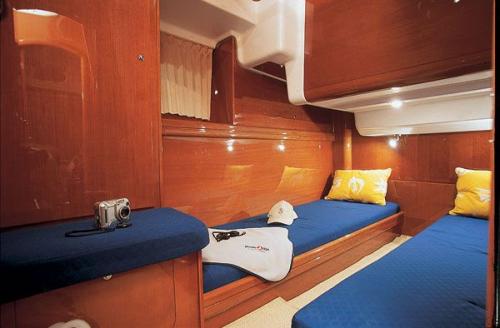 Antares 13.80 Innenansicht