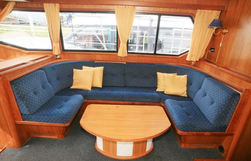 Allure 150 Innenansicht