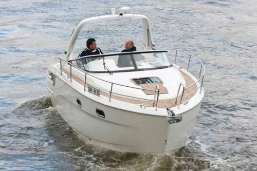 Bavaria 28 Sport Außenansicht