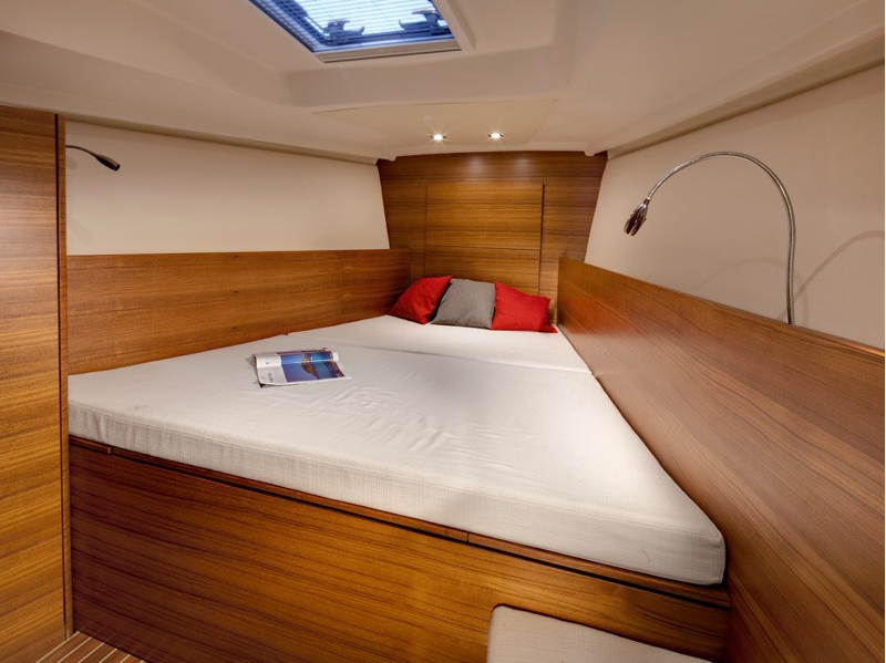 Salona 44 Performance Innenansicht