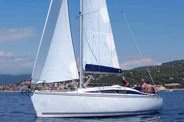 Tango Yachts  Tango 33