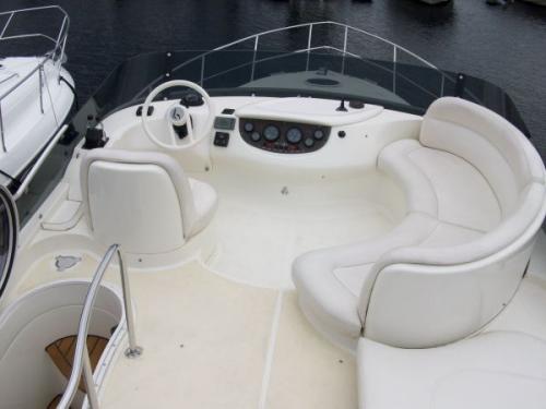Azimut 39 EVO Außenansicht