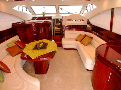 Astondoa 54 Innenansicht