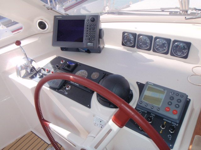 Amel 54 Innenansicht