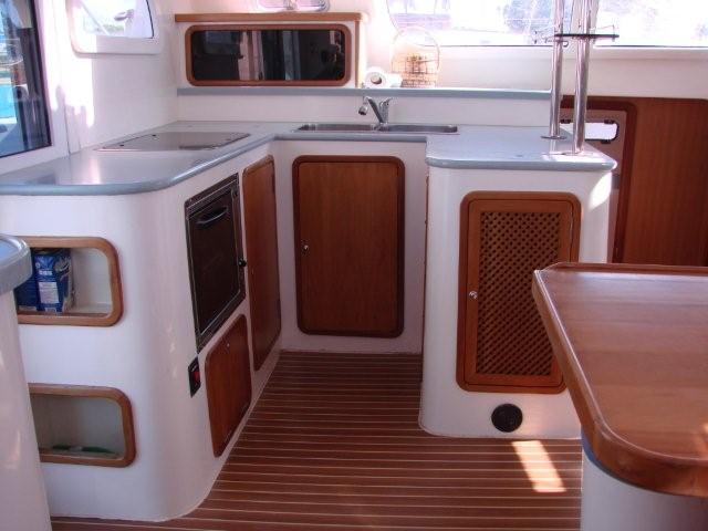 Island Spirit 400 Innenansicht