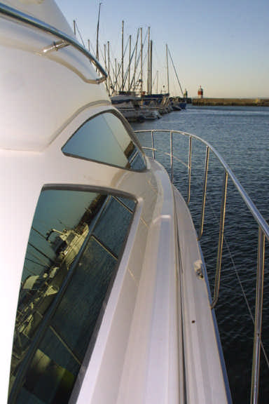 Stealth 420 Sport Cruiser Außenansicht