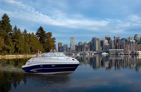 Glastron GS 259 Außenansicht