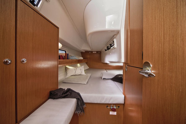 Bavaria Cruiser 32 Innenansicht