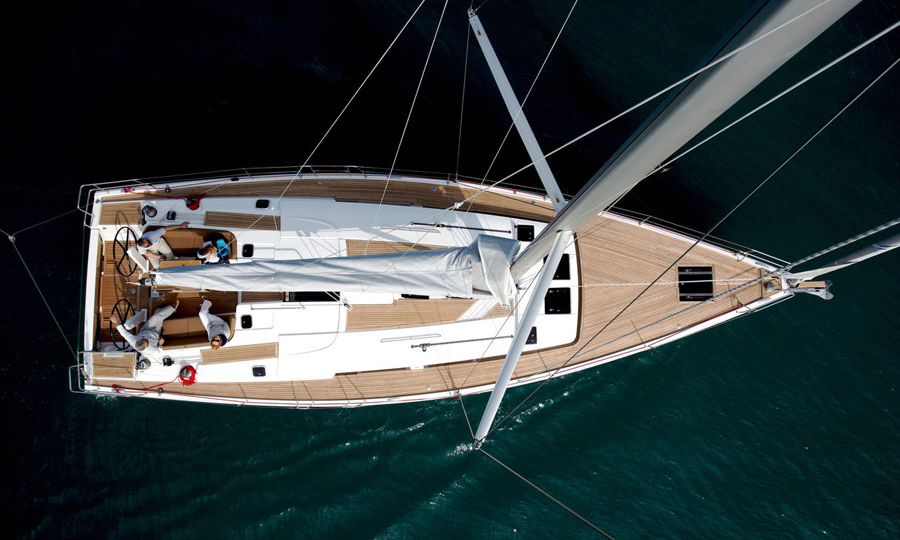 Hanse 495 Außenansicht