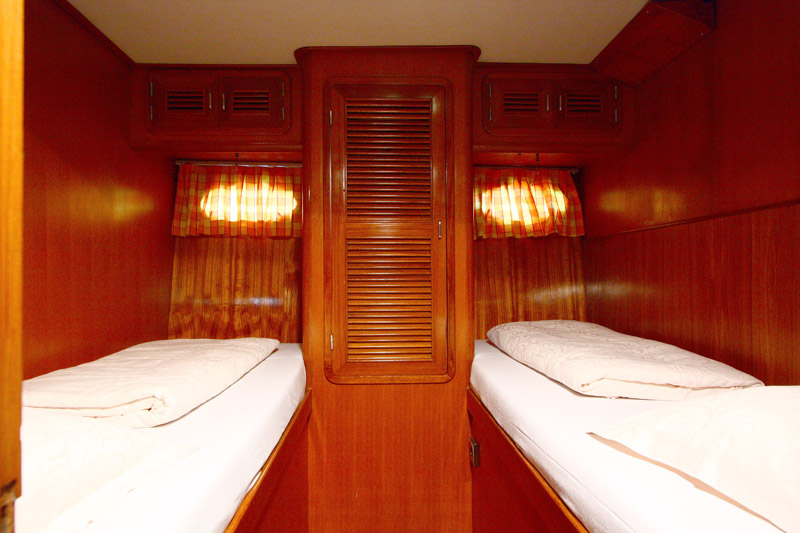 Star yacht 1940 Innenansicht