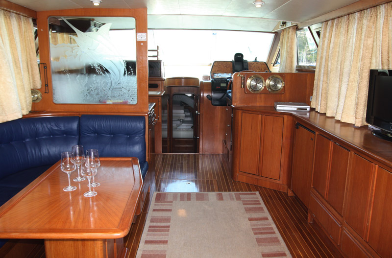 Yaretti 1910 Innenansicht