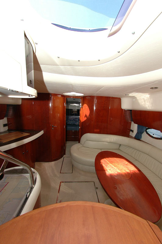 Targa 43 Innenansicht