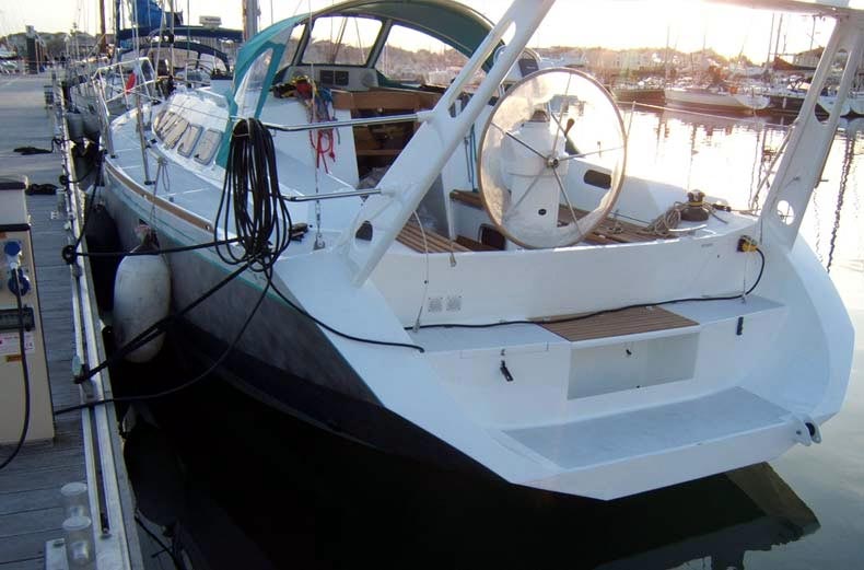 Ovni 365 Außenansicht