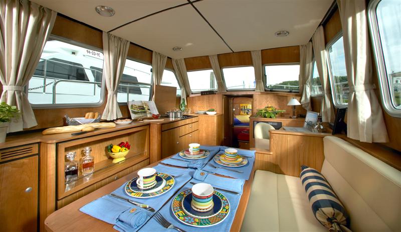 Grand Sturdy 33.9 AC Innenansicht