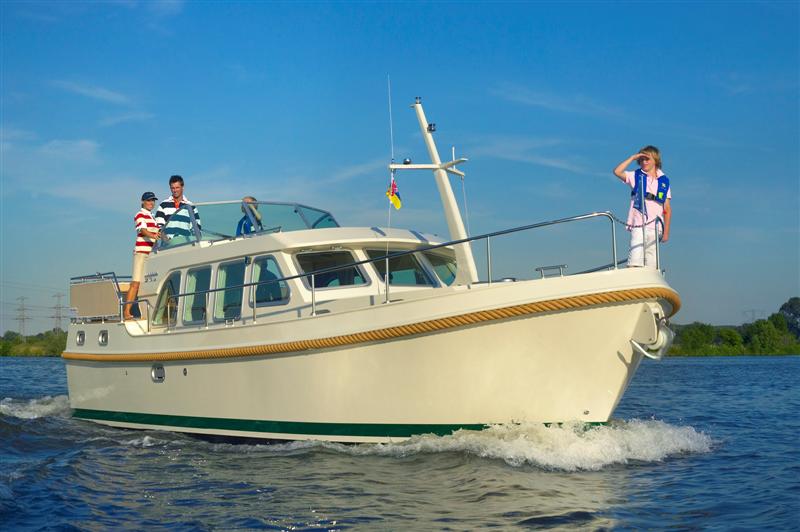 Grand Sturdy 33.9 AC Außenansicht