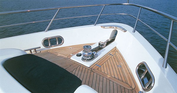 Yaretti 2210 Außenansicht