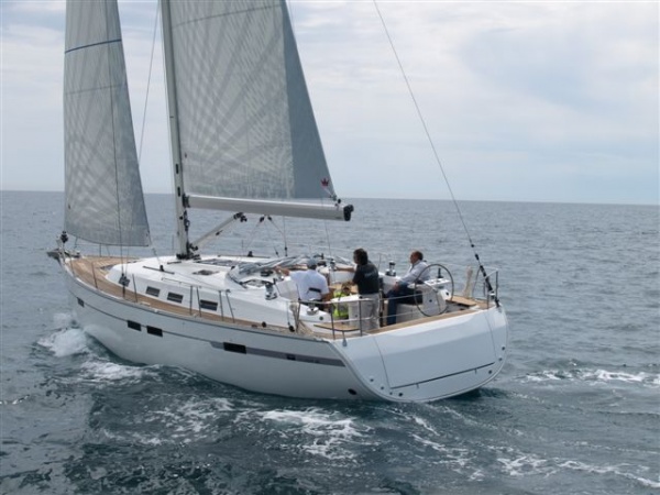 Bavaria Cruiser 45 Alma Außenansicht