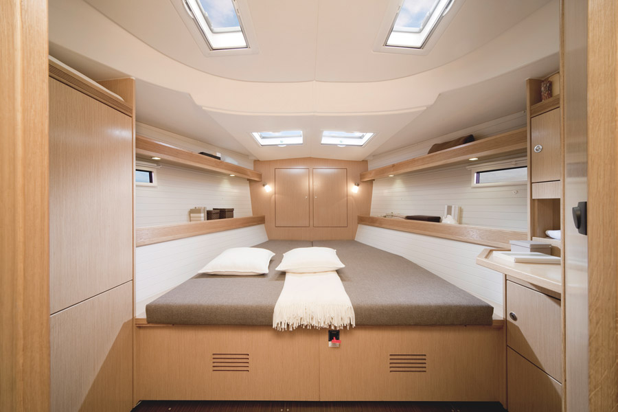 Bavaria Cruiser 45 Alena Innenansicht