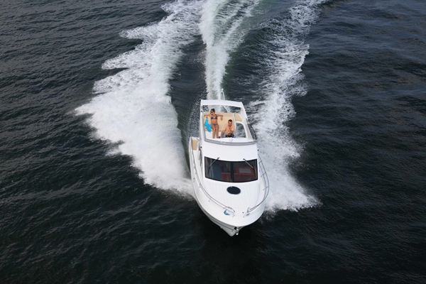 Galeon 290 Fly Außenansicht