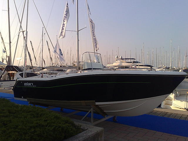 Elan Yachting Elan Fishingline 650