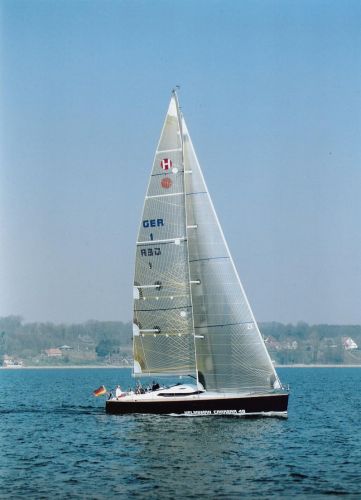Helmsman C49 Außenansicht