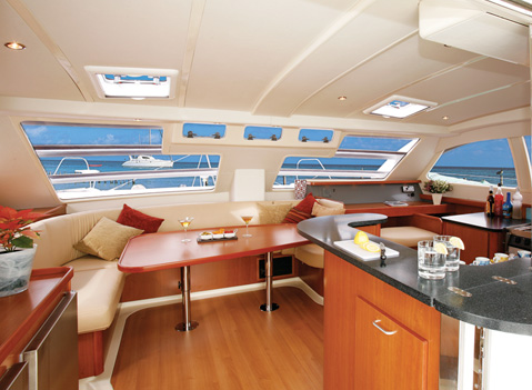 Leopard 46 Innenansicht